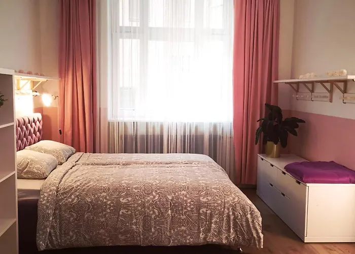 Apartament Spacious In The Area *