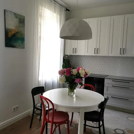 アパート Flat In Area *